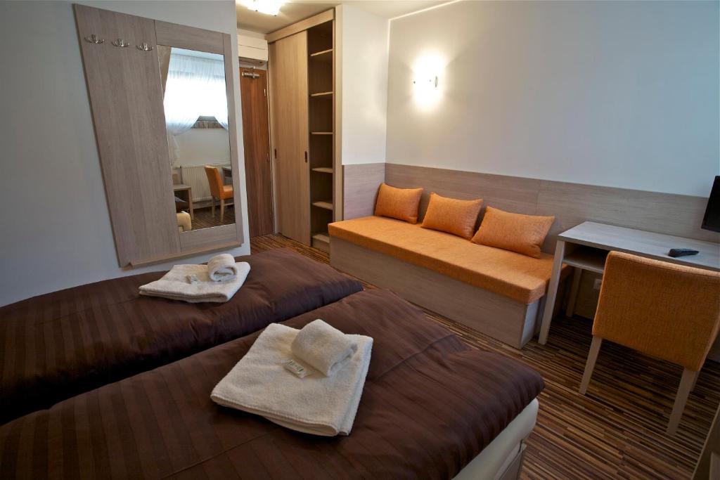 Putnicky Mlyn Otel Marianka Oda fotoğraf